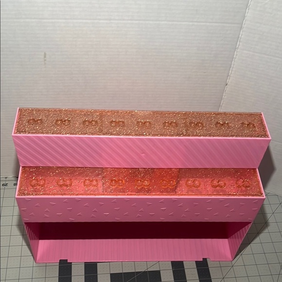 L.O.L. surprise pop up store carry case - Picture 2 of 6